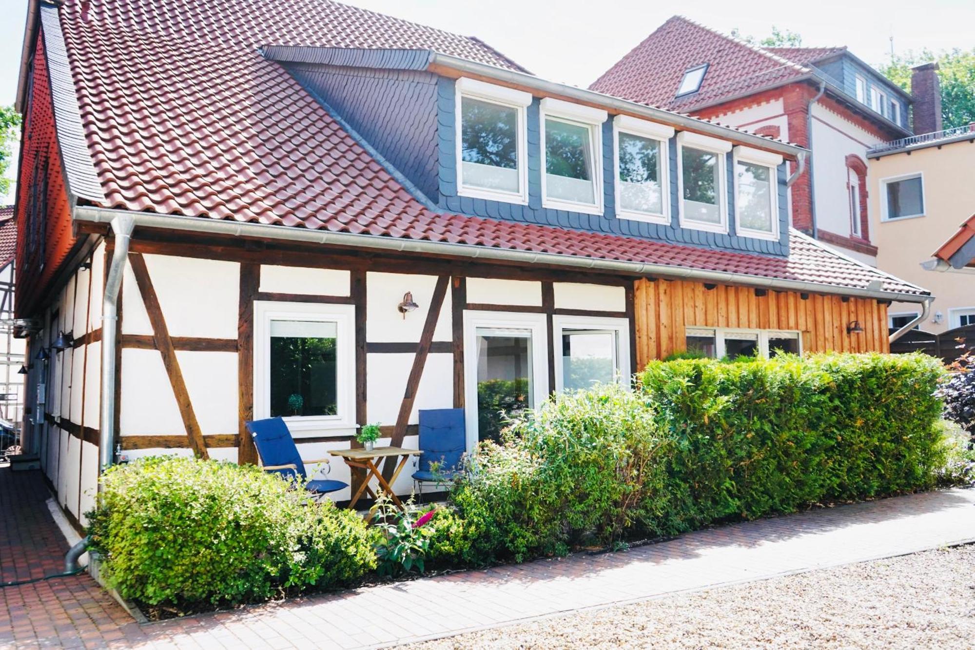 Altstadt Apartment II - Terrasse- Waschmaschine- Parkplatz 볼프스부르크 외부 사진